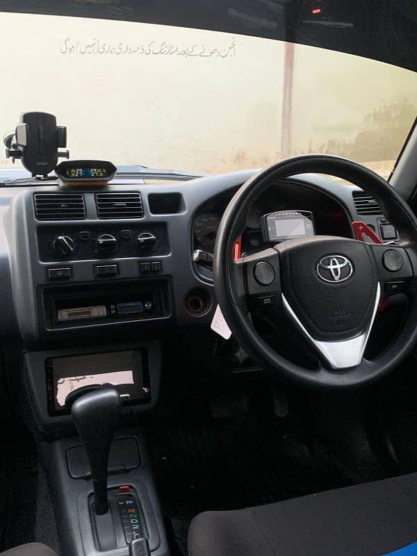 Toyota Rav4 1998 9