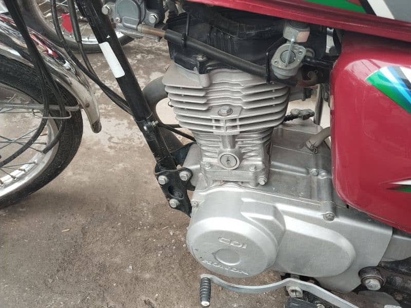 Honda 125 2023 03279746554 4