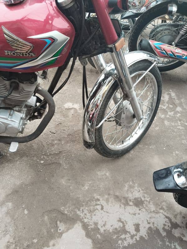 Honda 125 2023 03279746554 7