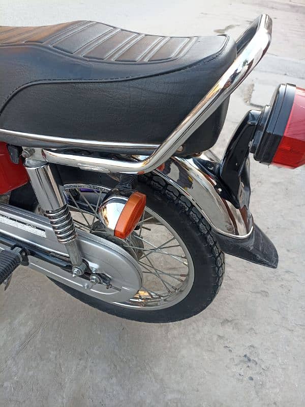 Honda 125 model 2022 03447700880 6