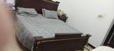 King size double bed