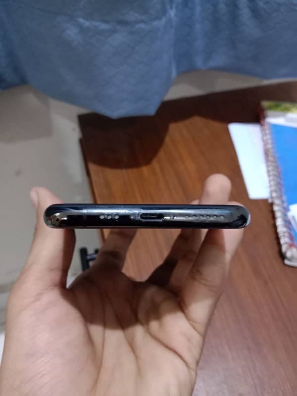 iphone 11 pro jv 6