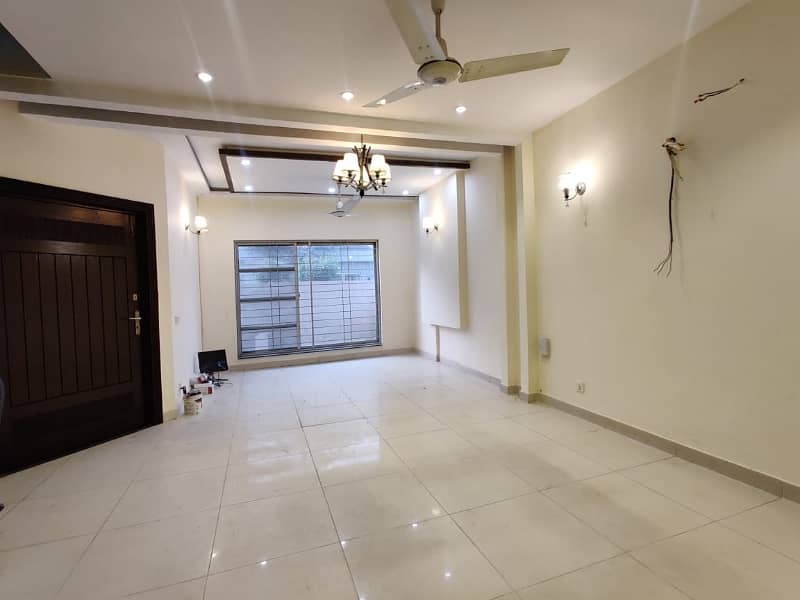 Dha Phase 6 ,5 Marla brand new Full House For Rent 3