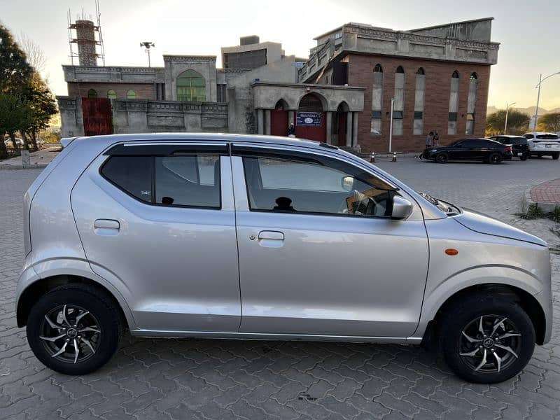 Suzuki Alto 2021 9