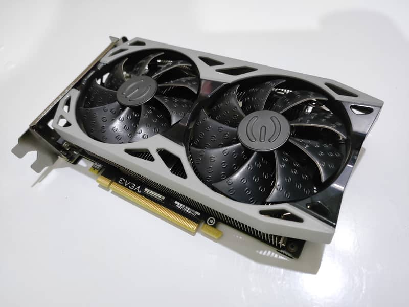 EVGA GTX 1660S 6GB SC Ultra Edition B/T GTX1070 GTX1060 RX5600xt RX58 0