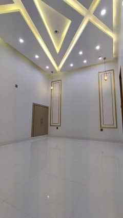 gulshan e iqbal block 6 upper portion silent commercial office reday to move 60 ft road prime location