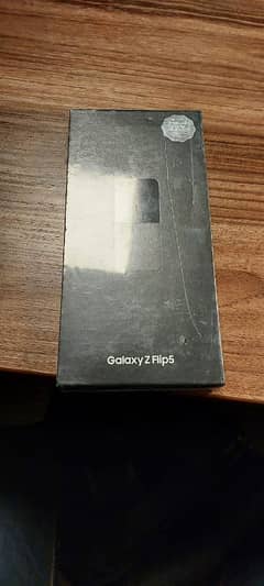 Box Packed PTA Approved Samsung Z Flip 5