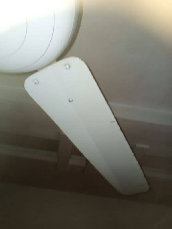 Ceiling fan for sale Fit Working 220v 3