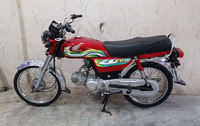 Honda CD 70 2023 First owner khi num 03100206928 2