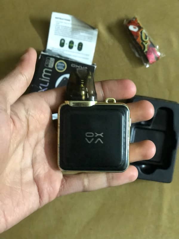 oxva sq pro pod with box and accessories 2