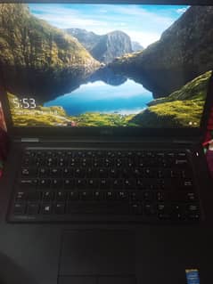 Dell 5th Generation Laptop having 464.5 GB ROM/Storage and 4 GB RAM