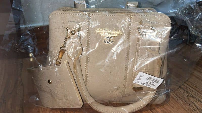 condition is 10/10 urgently sale beige bag with 4 pockets 3