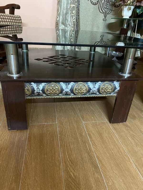 new condition center table for sale 3