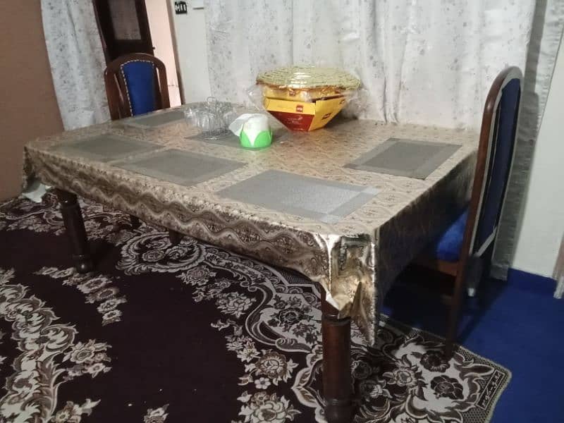 Dining Table 8 persons, Medium Sized 2