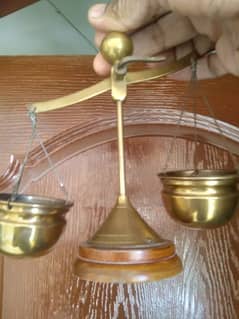 vintage antique brass  waight balance