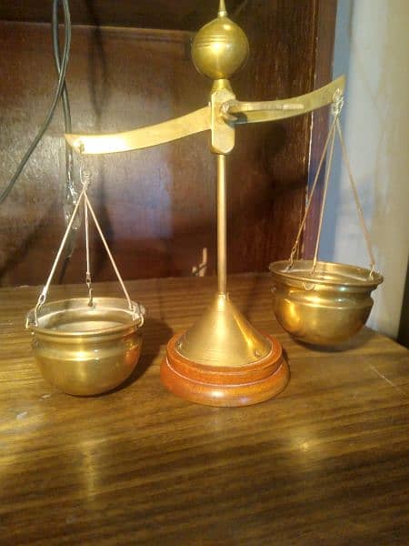 vintage antique brass  waight balance 2