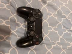 PS4 controller