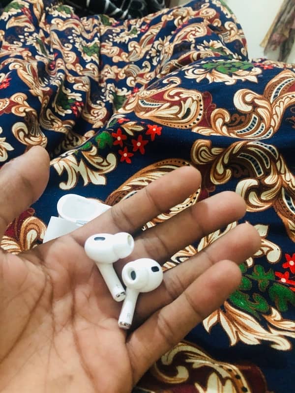 EarPods pro 2 3