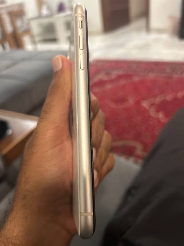 Iphone 11 64 Gb Pta Approved 3