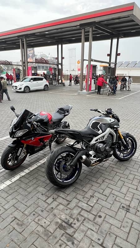 Yamaha MT09 1