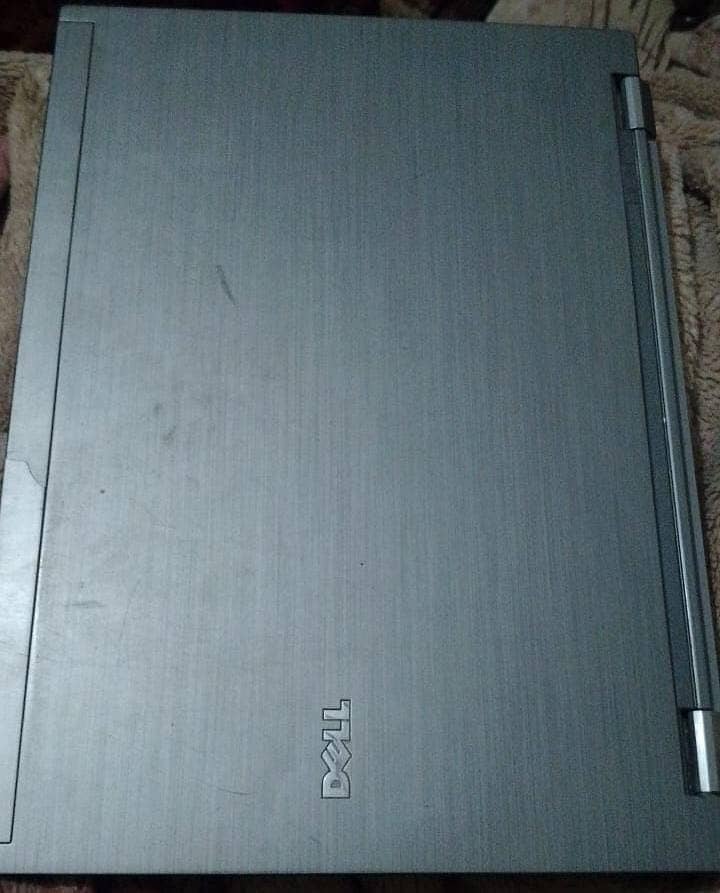 Dell Latitude E 6410 2