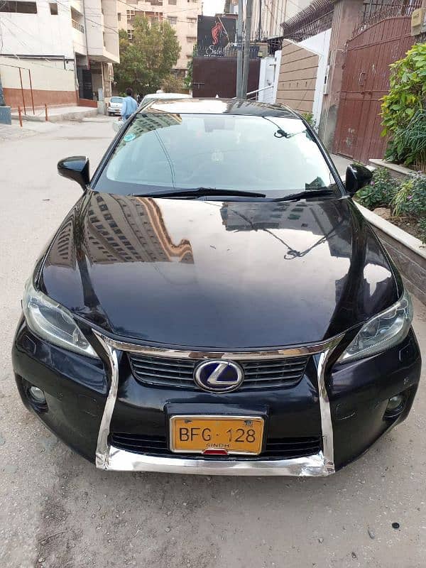 Lexus CT200h 2011 5