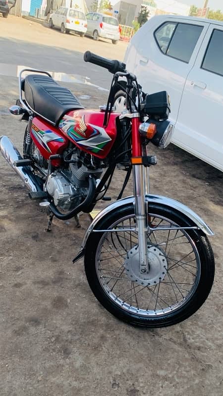 Honda CG-125 Model 2023 Red 0