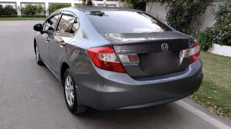 Honda Civic Prosmetic 2015 Well maintained 4