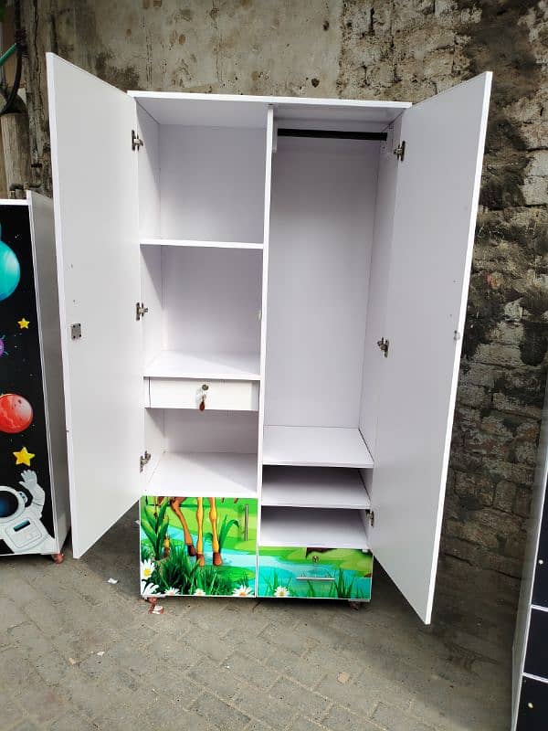 3 door kids cupboard / baby wardrobe / Almari. 0316,5004723 15