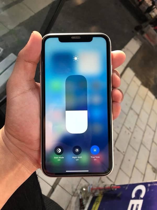 iPhone 11 FU 4