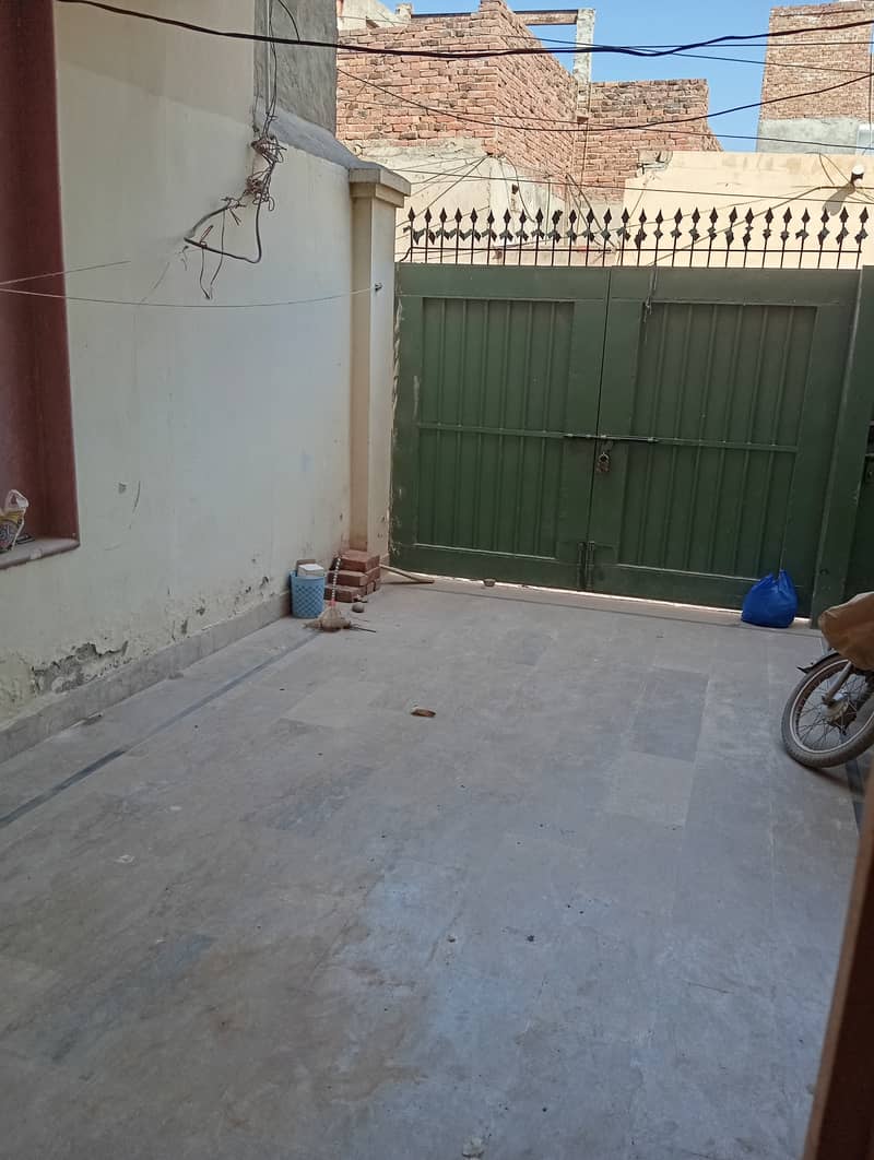 5 Marla Double Storey House available for Rent 11