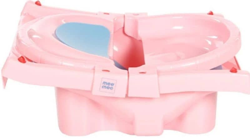 Baby Bath Tub Available For Sale condition new 3