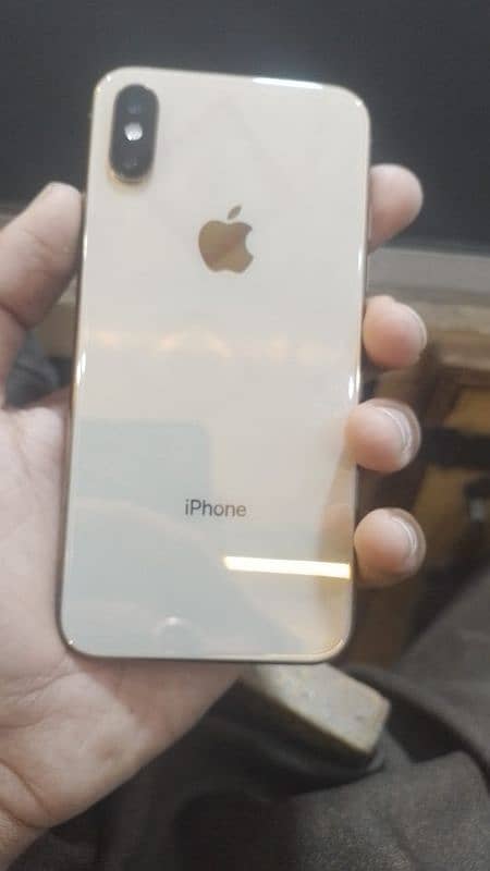 iPhone Xs 0