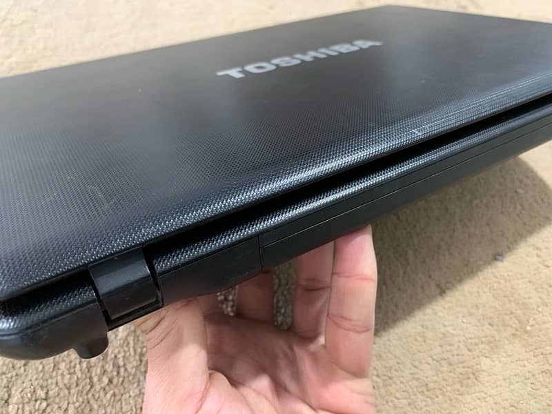 Toshiba Satellite 4