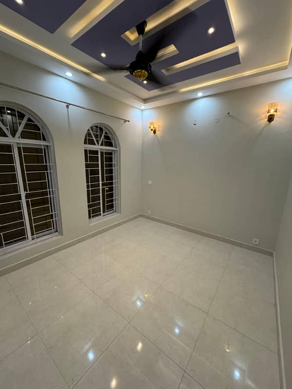 Luxury in a 5 Marla Modern Masterpiece for Sale in Izmir Town, Lahore 24