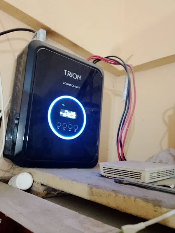 tricon ups 1000watt and 175 AGS battery 1