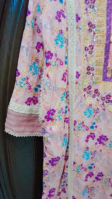 2 pc bonanza satrangi lawn stitch dress 4