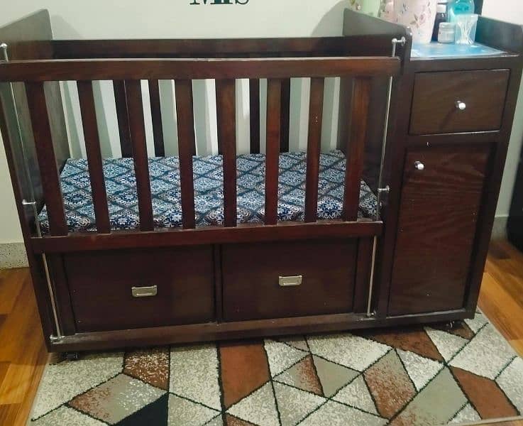 Solid wooden baby cot 3