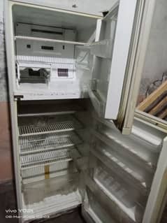 Mitsubishi full size D frost fridge for sale