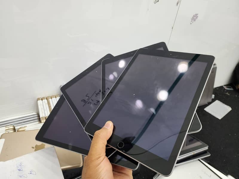IPad 5th generation 2