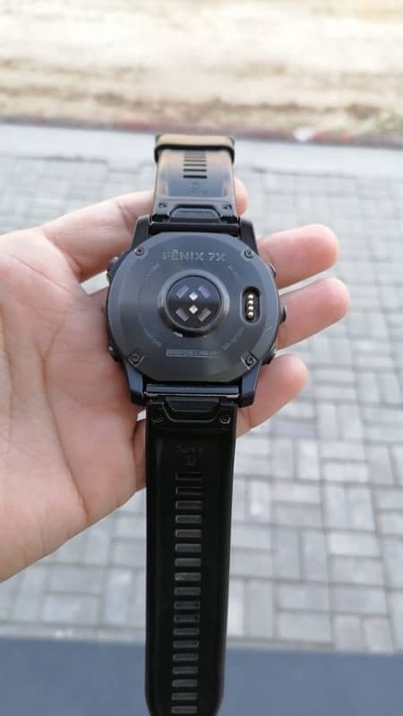 Garmin Fenix 7 Sapphire Solar 1