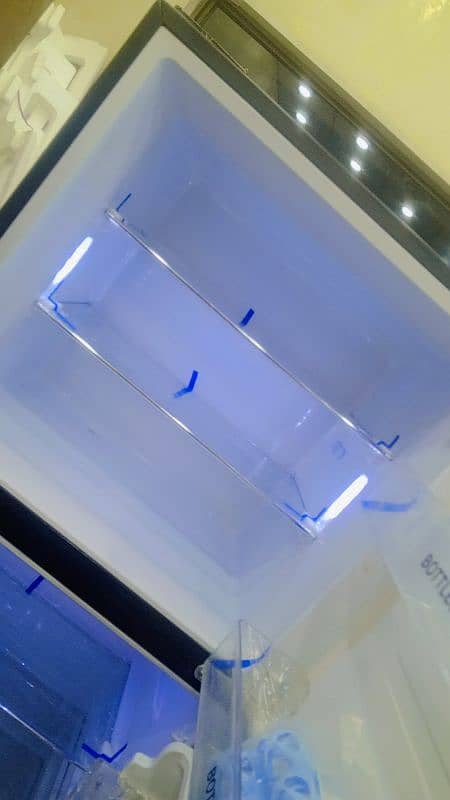 Haier new fridge 03194604915 5