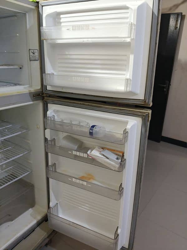 Dawlance 9170WBD Fridge for Sale – Excellent Condition! 9