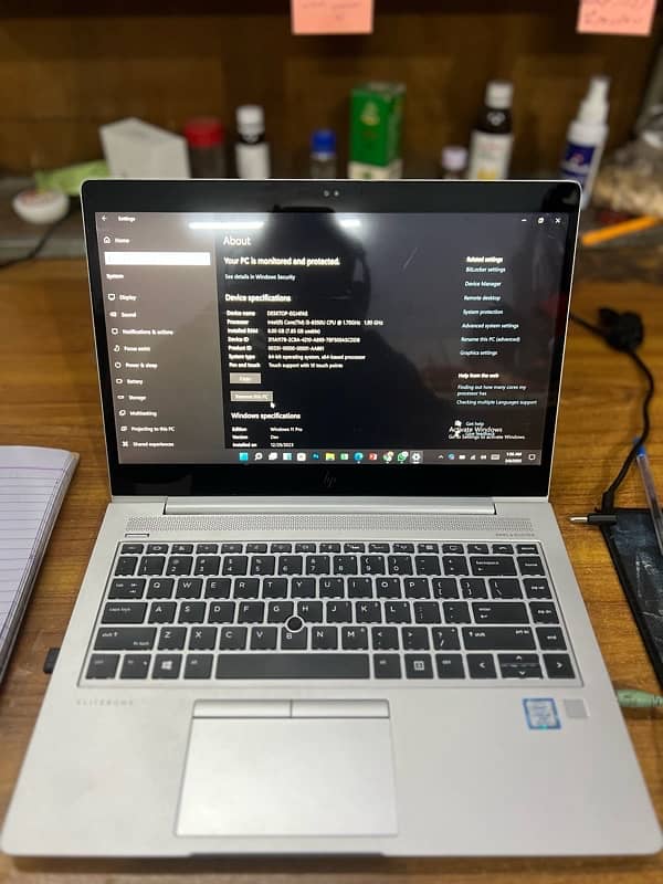 Hp elitebook i5 8 generation 0