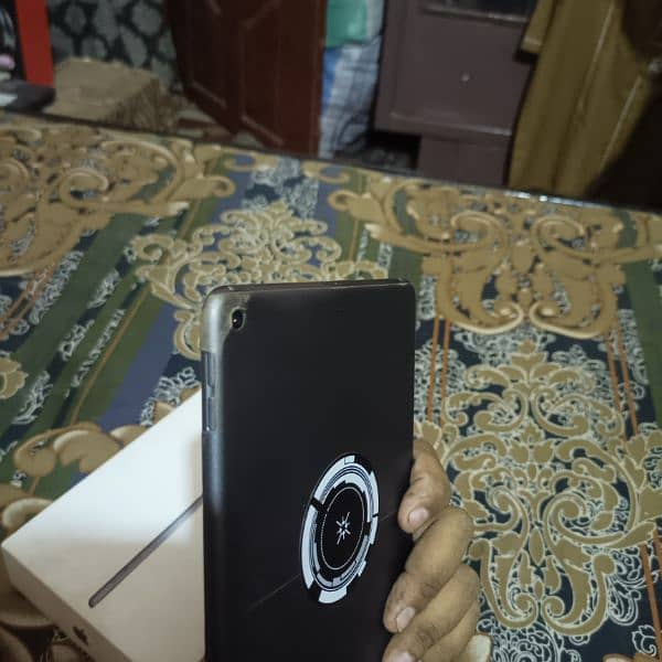 ipad mini 5 good condition 1