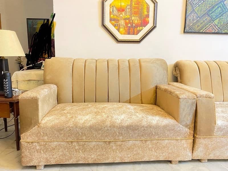 5 seater sofa 3