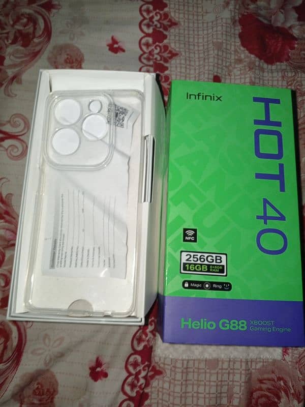 Infinix Mobil hot 40 1