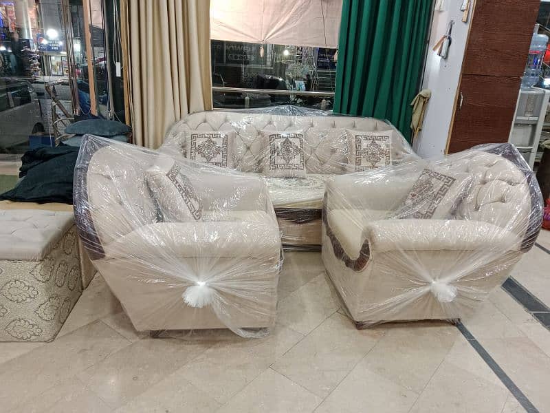 5 seater sofa for sale 0