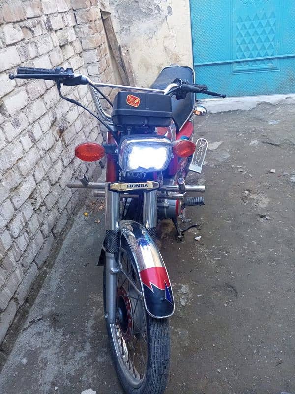 Honda 125 2022 model  10/10 condition 170k 10