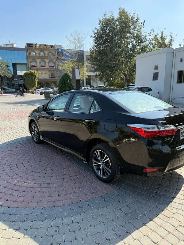 Toyota Corolla Altis Grande 2020 1